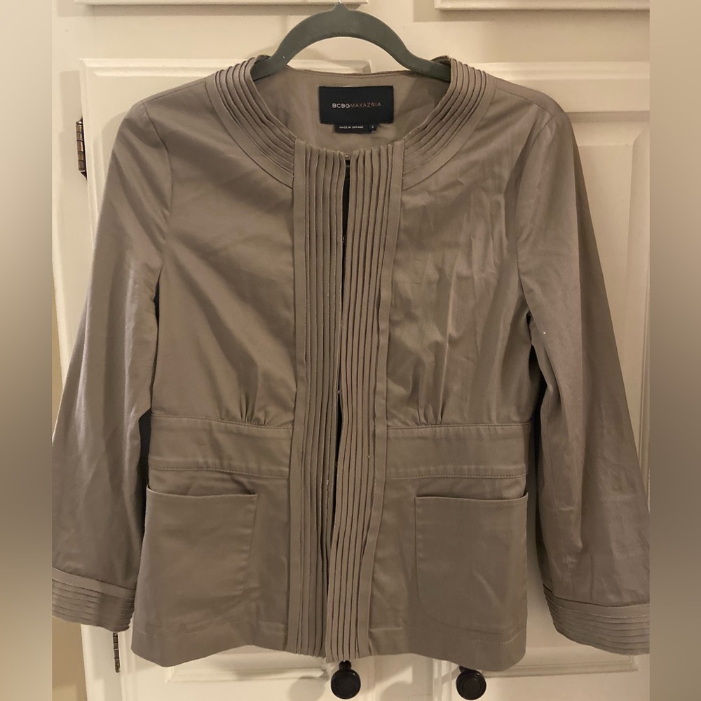 Cute BCBG MaxAzria blazer size small